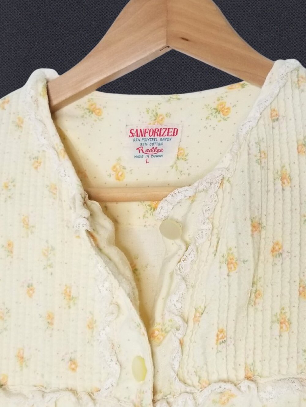1970s Radlee Pastel Yellow Floral Flannel Nightgown, Large - Picture 2 of 4
